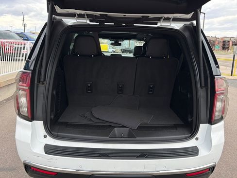 Used 2022 Chevrolet Tahoe LT w/ LT Signature Plus Package image 23