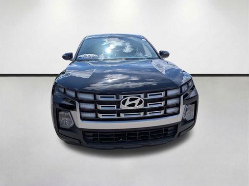 Used 2025 Hyundai Santa Cruz SE FWD image 10