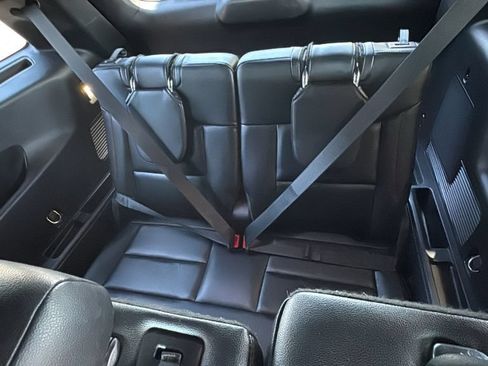 Certified 2022 Ford Explorer ST-Line RWD image 25