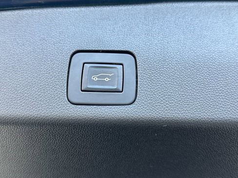 Certified 2022 Buick Encore GX Select w/ Experience Buick Package image 18