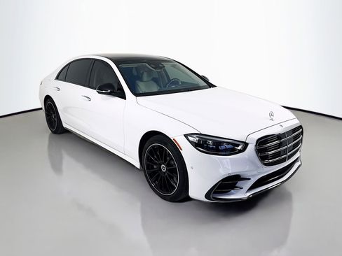 Used 2025 Mercedes-Benz S 580 4MATIC Sedan image 1