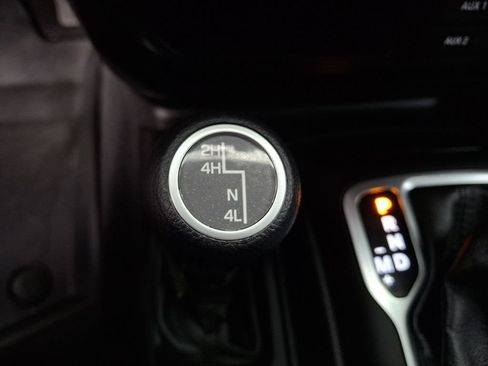 Used 2018 Jeep Wrangler Sport AWD/4WD image 20