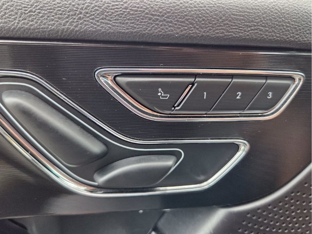 Used 2024 Lincoln Corsair Reserve FWD image 34