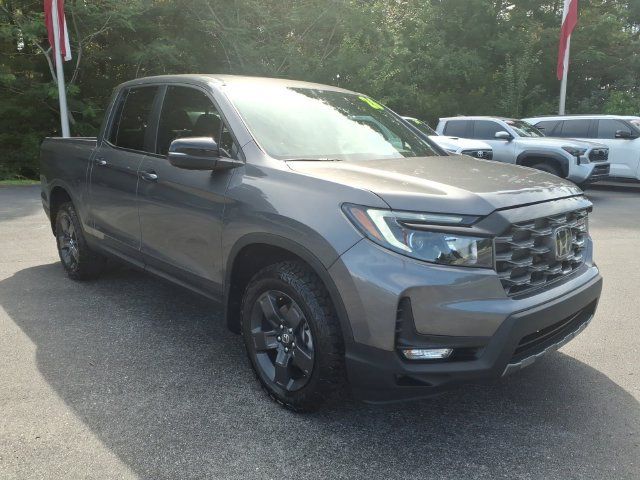 Used 2026 Honda Ridgeline TrailSport image 1