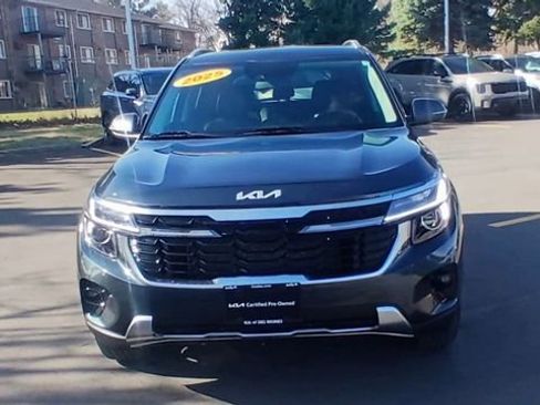 Certified 2025 Kia Seltos S image 6
