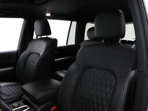 Used 2024 INFINITI QX80 Sensory image 13