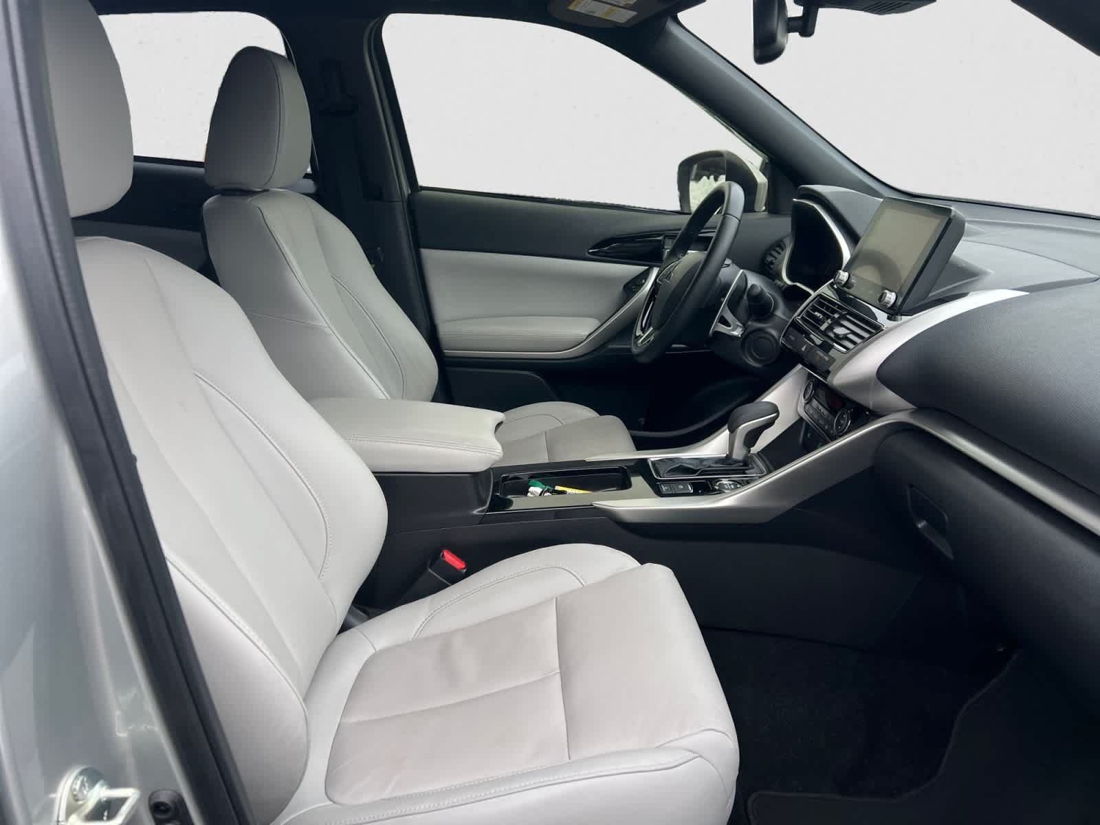 Used 2023 Mitsubishi Eclipse Cross SEL AWD/4WD image 15