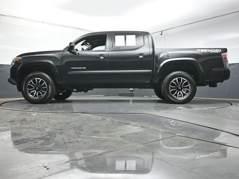 Used 2023 Toyota Tacoma TRD Sport w/ Advanced Technology Package AWD/4WD image 32