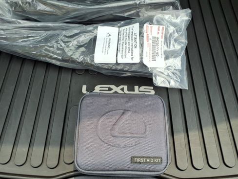 Used 2024 Lexus RX 350 Premium w/ Cold Area Package AWD/4WD image 32