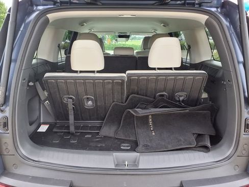 Used 2025 Hyundai Santa Fe SEL FWD image 12