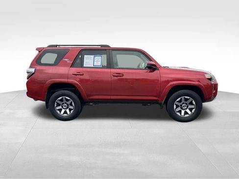 Used 2020 Toyota 4Runner TRD Off-Road image 8