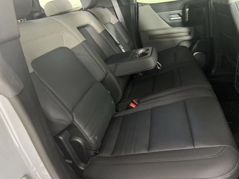 Used 2024 GMC Hummer EV 2X AWD/4WD image 28