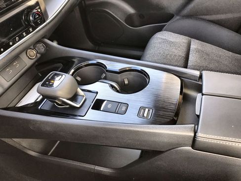 New 2026 Nissan Rogue SV FWD image 20