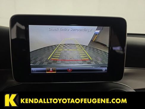 Used 2019 Mercedes-Benz GLC 350e 4MATIC image 14