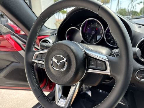Used 2023 MAZDA MX-5 Miata RF Grand Touring RWD image 54