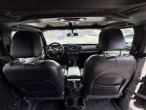 Used 2022 Jeep Wrangler Unlimited Sport image 33