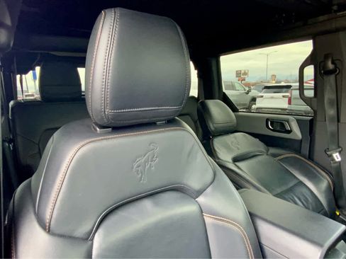 Used 2022 Ford Bronco Badlands image 30