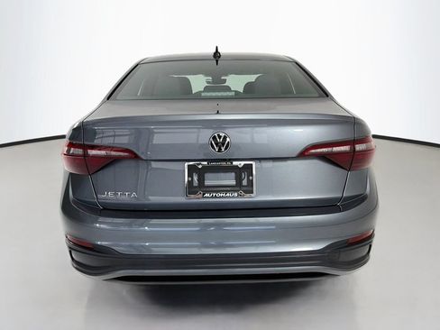 Used 2023 Volkswagen Jetta Sport FWD image 6