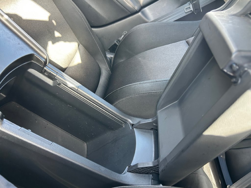 Used 2020 Honda Accord LX image 30