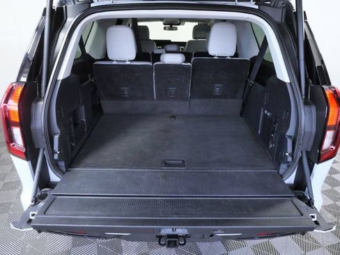 Certified 2025 Ford Expedition Max Active AWD/4WD image 9