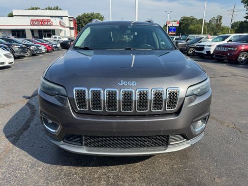 Used 2019 Jeep Cherokee Limited AWD/4WD image 8