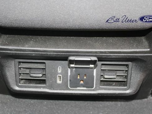 Used 2023 GMC Sierra 1500 Elevation image 12