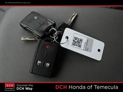 Used 2019 Chevrolet Colorado W/T w/ WT Convenience Package RWD image 8