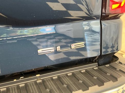 Used 2021 GMC Sierra 1500 SLE AWD/4WD image 15