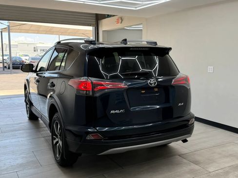 Used 2017 Toyota RAV4 XLE w/ Carpet Mat Package FWD image 6