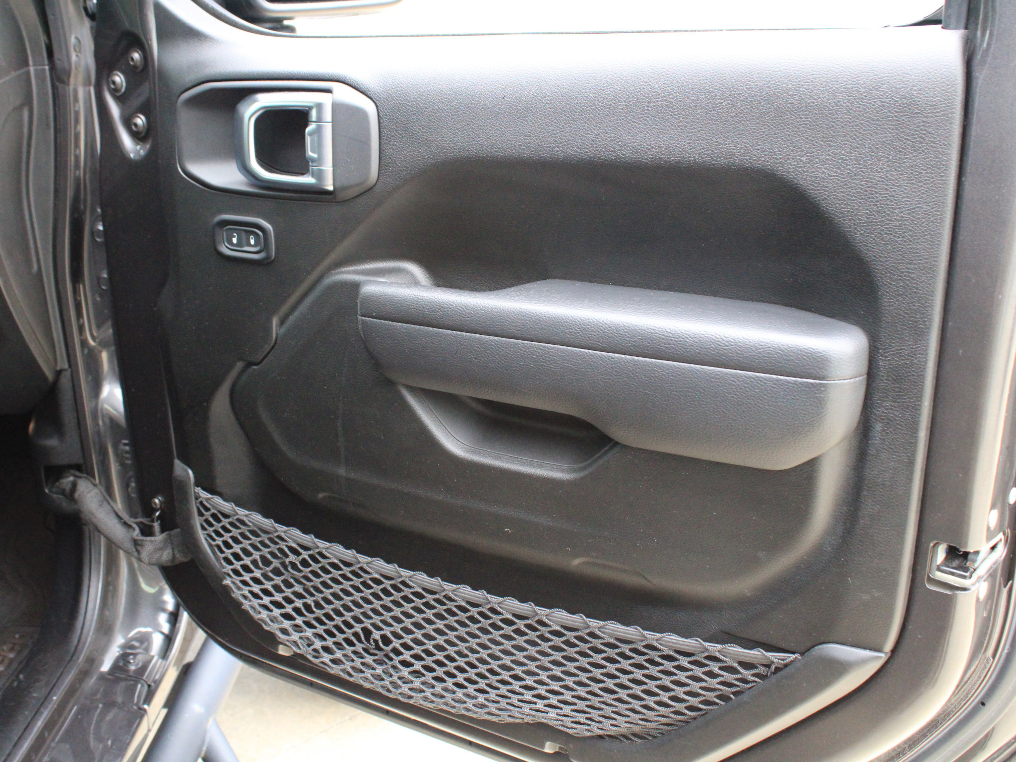 Used 2022 Jeep Gladiator Sport AWD/4WD image 23