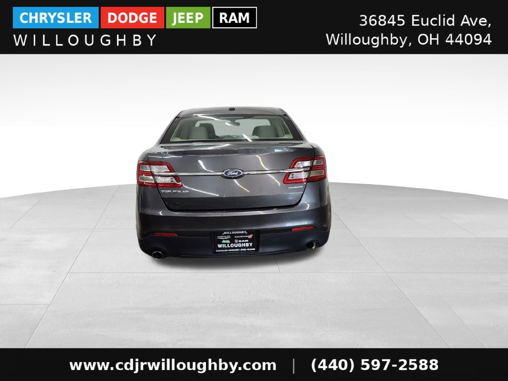 Used 2017 Ford Taurus SE FWD image 8