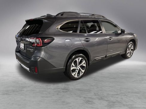 Used 2021 Subaru Outback Limited XT image 5