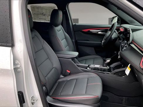 New 2026 Chevrolet TrailBlazer RS w/ Convenience Package FWD image 10