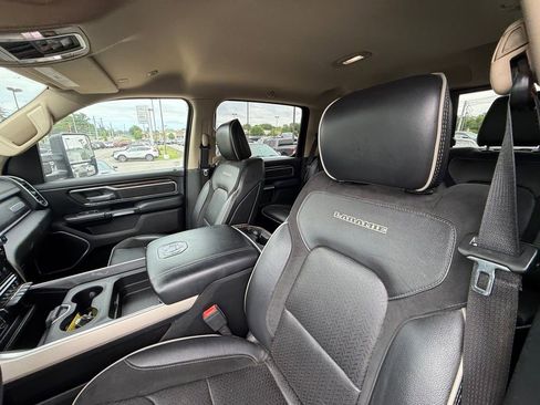Used 2020 RAM 1500 Laramie AWD/4WD image 15