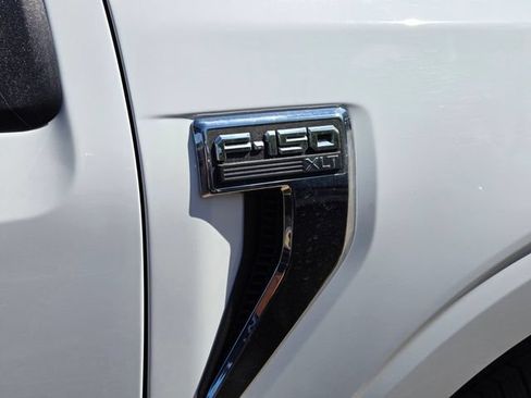 Used 2023 Ford F150 XLT AWD/4WD image 12