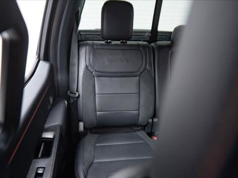 Used 2025 Ford F150 Raptor image 44