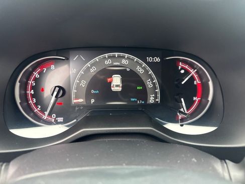 New 2025 Toyota RAV4 XLE image 15