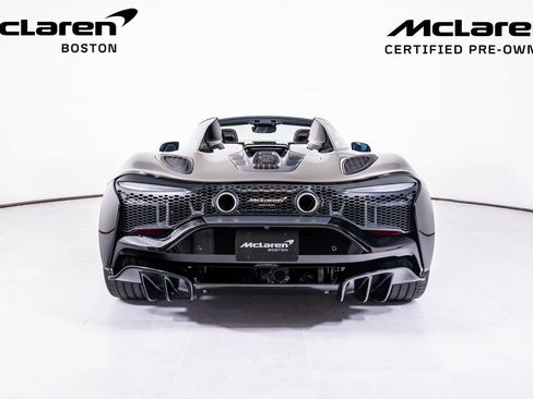 Used 2025 McLaren Artura Spider RWD image 6