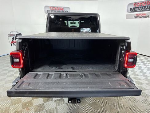 Used 2023 Jeep Gladiator Mojave w/ LED Lighting Group image 19