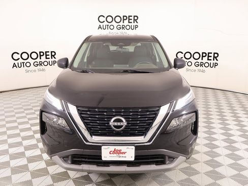 Used 2023 Nissan Rogue S image 8