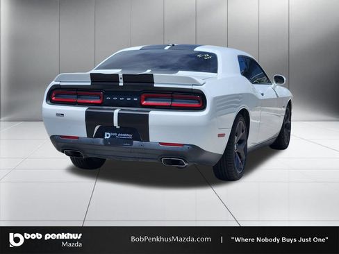 Used 2019 Dodge Challenger R/T RWD image 25