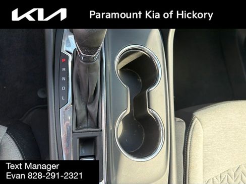 Used 2023 Chevrolet Equinox LT FWD image 26