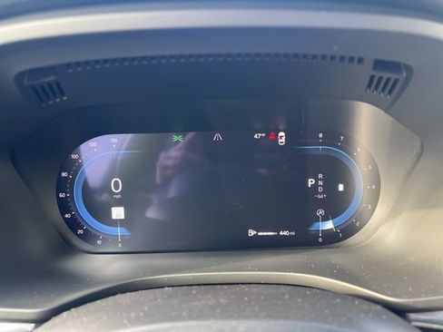 Certified 2023 Volvo XC60 B5 Ultimate w/ Climate Package image 34