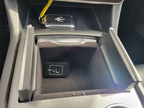 Used 2024 Maserati Grecale GT image 47