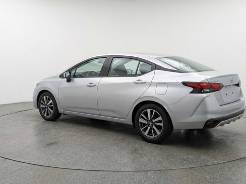 Used 2025 Nissan Versa SV image 6