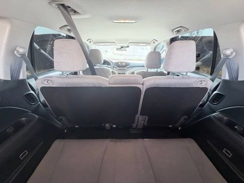 Used 2021 Honda Pilot EX image 42