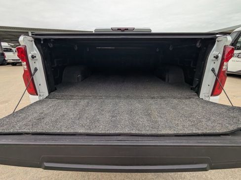 Certified 2022 Chevrolet Silverado 1500 LTZ w/ LTZ Premium Package AWD/4WD image 24