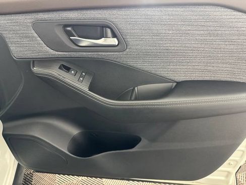 Certified 2023 Nissan Rogue SV AWD/4WD image 19