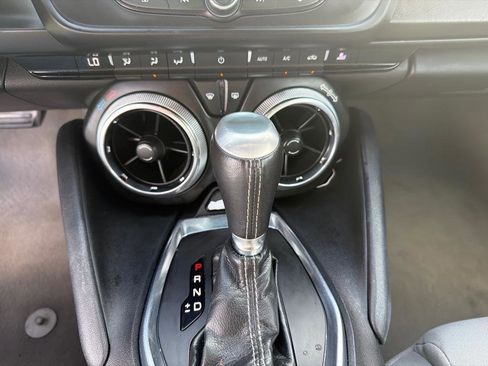 Used 2020 Chevrolet Camaro LT image 22