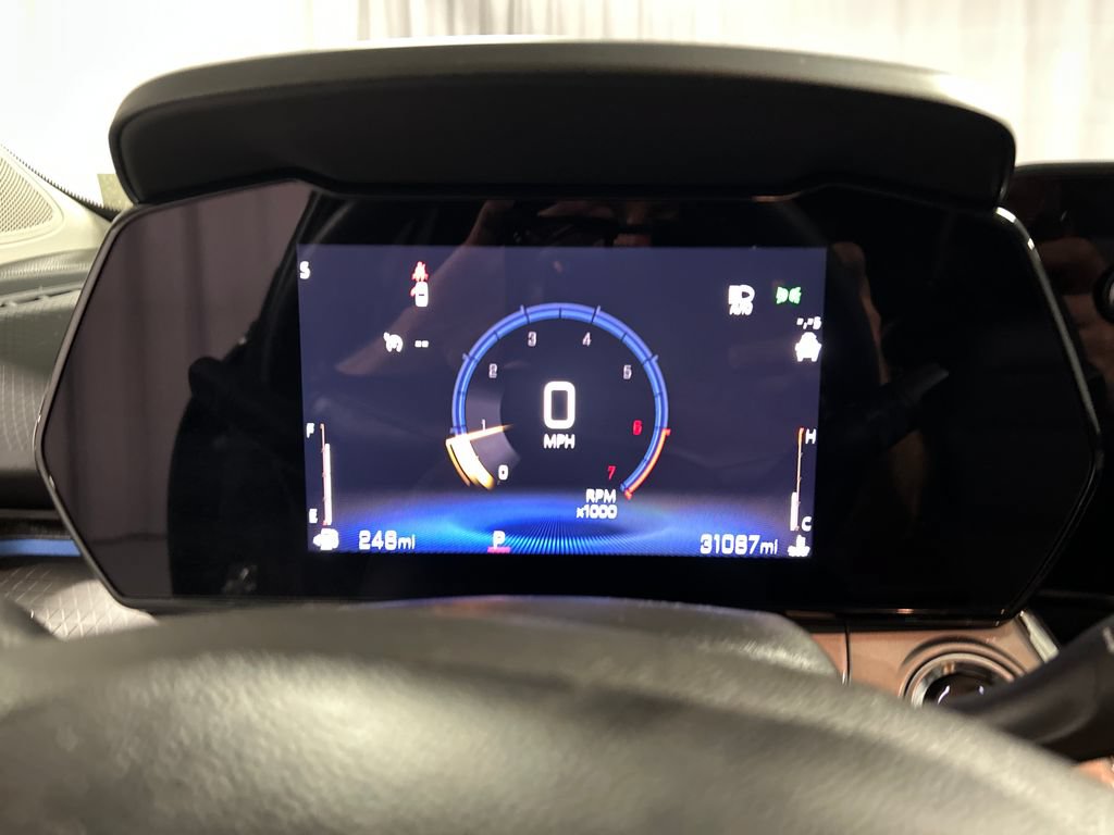 Used 2025 Chevrolet Trax LT FWD image 14